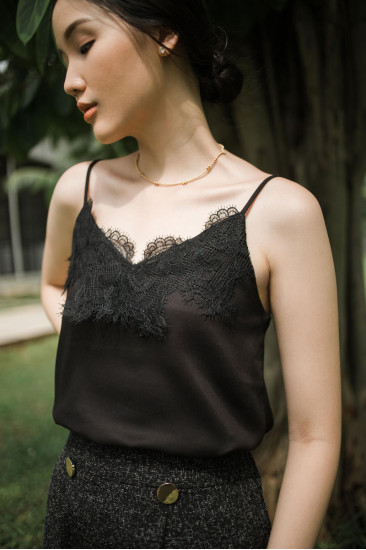 Paloma Linen Camisole in Black